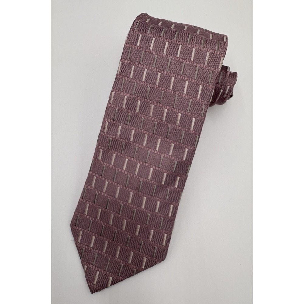 ERMENEGILDO ZEGNA Men's Tie 100% Silk ITALY Made Luxury Geometric Pink EUC